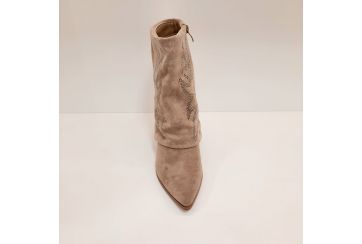 Damskie buty ze sztucznego zamszu w stylu teksańskim z dżetami - BEIGE