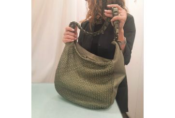 Washed leather hand-woven bag made in Italy - GREEN